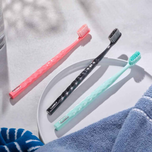 Oral-B Brilliance Premium Whitening Toothbrush, Extra Soft - Image 11